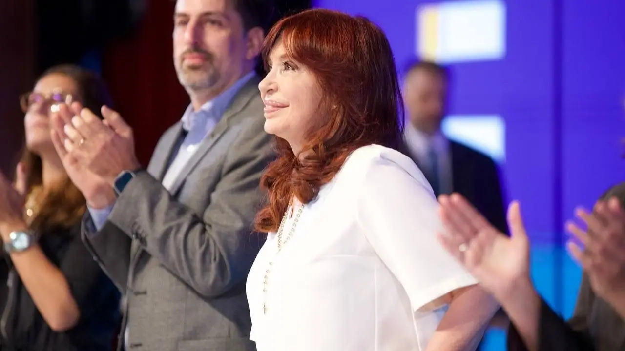 Cristina marcó la narrativa de campaña del FdT, confrontó con Milei y enfrió una posible candidatura