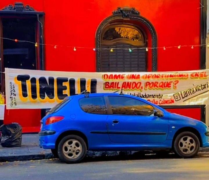Pasacalle contra Marcelo Tinelli en América