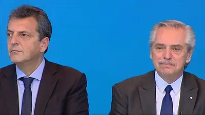 Alberto Fernández se mostró con Massa tras el apoyo de Cristina Kirchner Alberto Fernández se mostró con Massa tras el apoyo de Cristina Kirchner