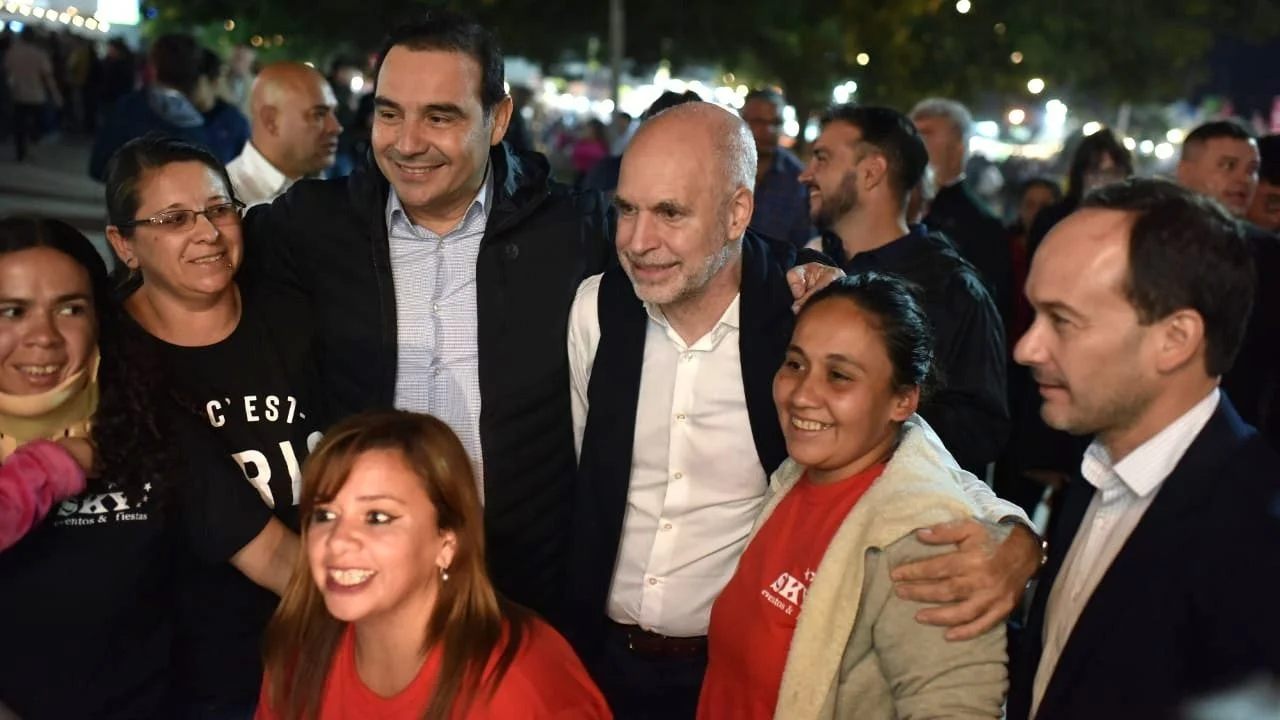 Horacio Rodríguez Larreta estuvo en Corrientes junto con el gobernador radical, Gustavo Valdés, en la Fiesta del Surubí.
