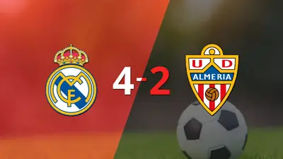 Karim Benzema marcó 3 goles y ayudó a Real Madrid en triunfo sobre Almería Karim Benzema marcó 3 goles y ayudó a Real Madrid en triunfo sobre Almería