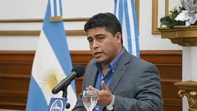Crisis en Santa Cruz: internas políticas y judiciales desafían la gestión de Vidal rumbo a 2027 Crisis en Santa Cruz: internas políticas y judiciales desafían la gestión de Vidal rumbo a 2027