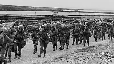 El 2 de abril de 1982 se realizó el desembarco argentino en Malvinas El 2 de abril de 1982 se realizó el desembarco argentino en Malvinas