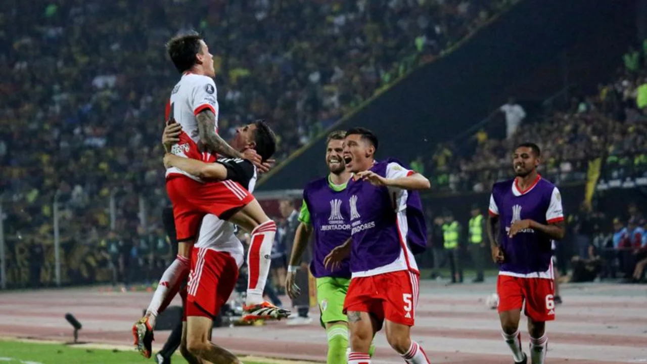 River Plate vence a Deportivo Táchira en inicio de fase de grupos de Libertadores; iguala Flamengo