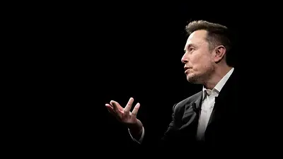 Elon Musk despide 14.000 trabajadores y reclama que le aumenten su sueldo Elon Musk despide 14.000 trabajadores y reclama que le aumenten su sueldo