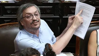 Máximo llamó a movilizarse contra la Ley Bases: "El RIGI entrega el país" Máximo llamó a movilizarse contra la Ley Bases: "El RIGI entrega el país"