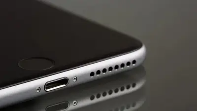 Cómo limpiar el parlante del celular: el truco que no falla. Cómo limpiar el parlante del celular: el truco que no falla.