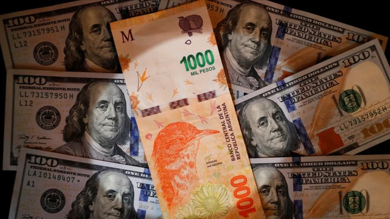 Bonos de Argentina afianzan mejoras alentados por compras institucionales