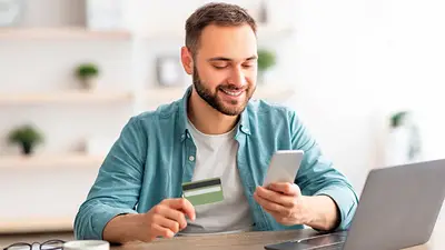 Usuario del Banco Provincia comprando en la página Usuario del Banco Provincia comprando en la página