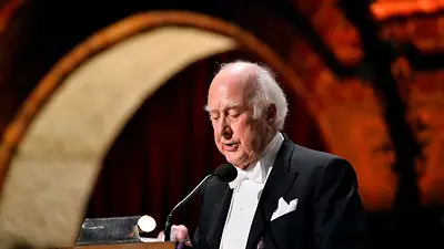 Muere a los 94 años el físico británico Peter Higgs, ganador del Premio Nobel Muere a los 94 años el físico británico Peter Higgs, ganador del Premio Nobel