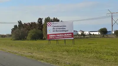 Por las obras que Milei abandonó en PBA, se perdieron más de 100 mil puestos de trabajo Por las obras que Milei abandonó en PBA, se perdieron más de 100 mil puestos de trabajo