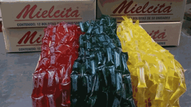 Mielcitas y Naranjú: la cooperativa de las golosinas que sobreviven al tiempo 