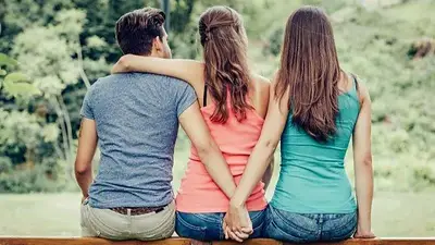 Tres personas Tres personas