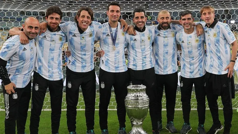 Selección Argentina Lionel Scaloni Roberto Ayala