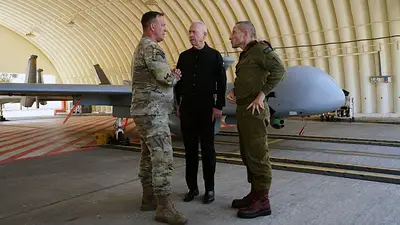 Israel calculó en más de 200 los drones y misiles lanzados por Irán y confirmó daños en una base militar Israel calculó en más de 200 los drones y misiles lanzados por Irán y confirmó daños en una base militar