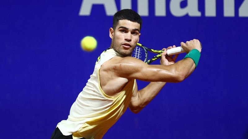 Carlos Alcaraz se retira lesionado del Open de Barcelona