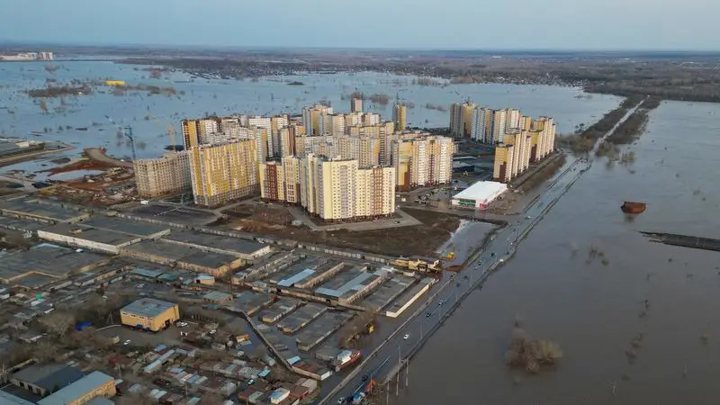 Kazajistán y Rusia luchan contra las crecidas de los ríos siberianos