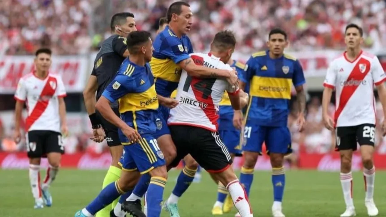 Boca Juniors, River Plate, Copa de la Liga Profesional. 