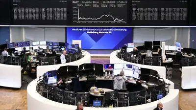 Las bolsas europeas abren planas con los informes trimestrales de ASML y LVMH en el punto de mira Las bolsas europeas abren planas con los informes trimestrales de ASML y LVMH en el punto de mira