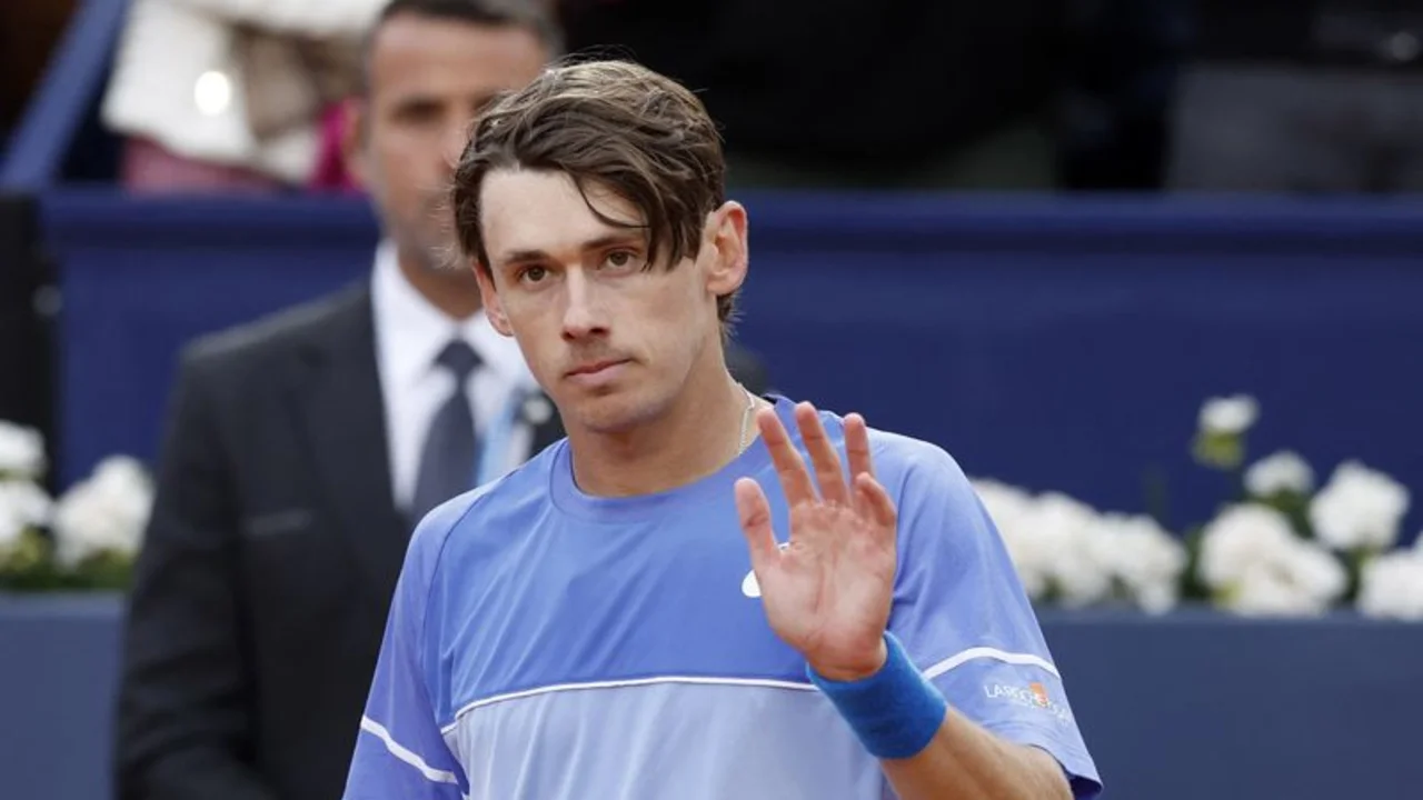 Nadal cae con De Miñaur y queda eliminado en su regreso a Barcelona