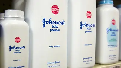 J&J gana juicio a mujer de Florida que alegó que su talco para bebés le causó cáncer J&J gana juicio a mujer de Florida que alegó que su talco para bebés le causó cáncer