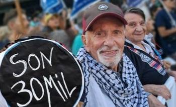 Tiene 82 años, es médico humanitario y quiere volver a ayudar a Gaza | Entrevistas en el destape