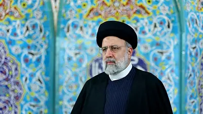 El presidente iraní aterriza en Pakistán para una visita de tres días con el fin de estrechar lazos El presidente iraní aterriza en Pakistán para una visita de tres días con el fin de estrechar lazos