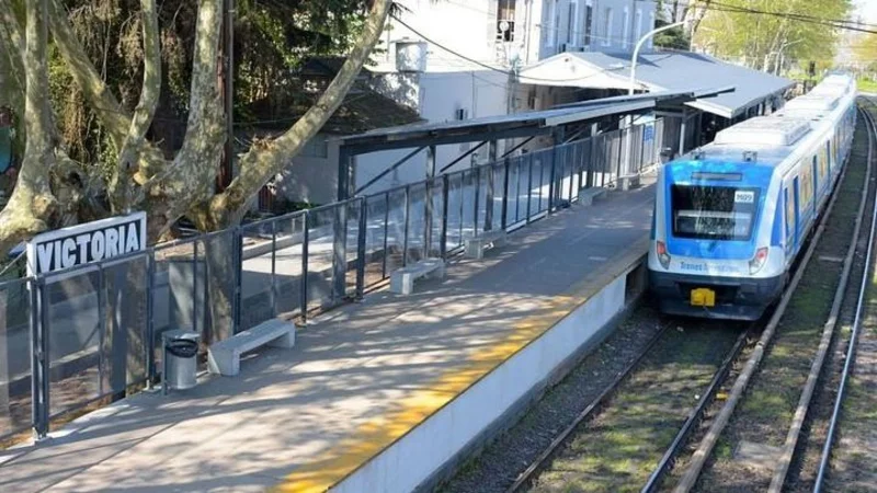 Tren Mitre: suspenden servicios por falta de locomotoras hasta tiempo indeterminado.