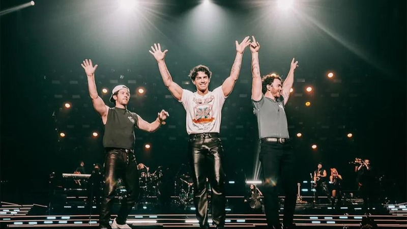 Qué pasó con los Jonas Brothers. 