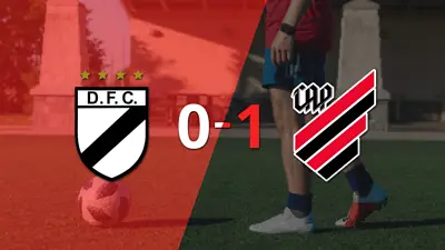 A Athletico Paranaense no le sobró nada, pero venció a Danubio por 1 a 0 A Athletico Paranaense no le sobró nada, pero venció a Danubio por 1 a 0