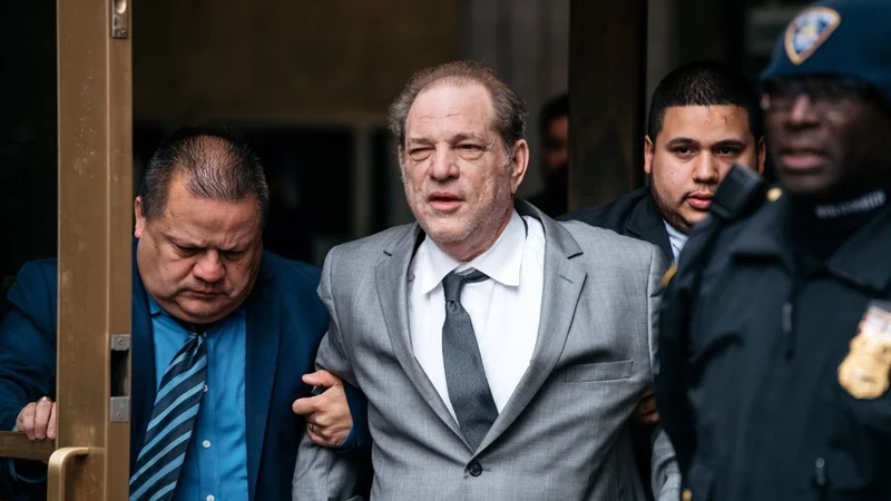 Me too: un tribunal de Nueva York anuló la condena a Harvey Weinstein