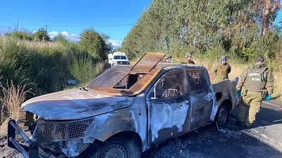Boric decretó toque de queda en tres comunas por el asesinato de tres carabineros Boric decretó toque de queda en tres comunas por el asesinato de tres carabineros
