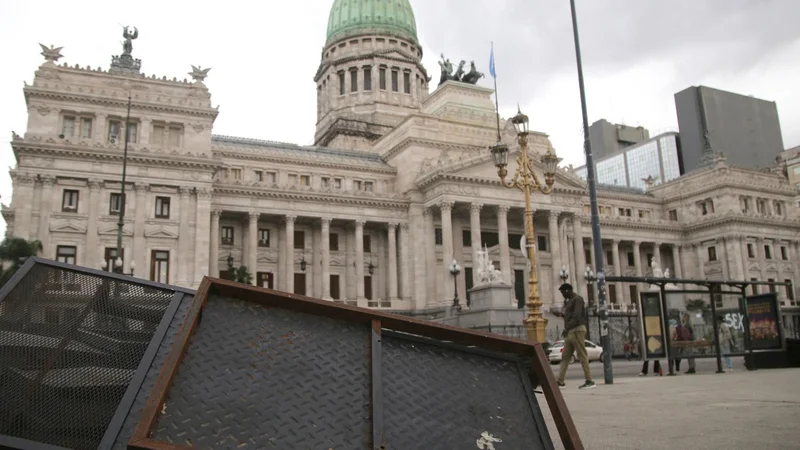 Transporte hoy 12 de junio: cómo están los trenes, colectivos y el tránsito, minuto a minuto