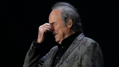 Qué pasó con Joan Manuel Serrat en el folklore español de España Qué pasó con Joan Manuel Serrat en el folklore español de España