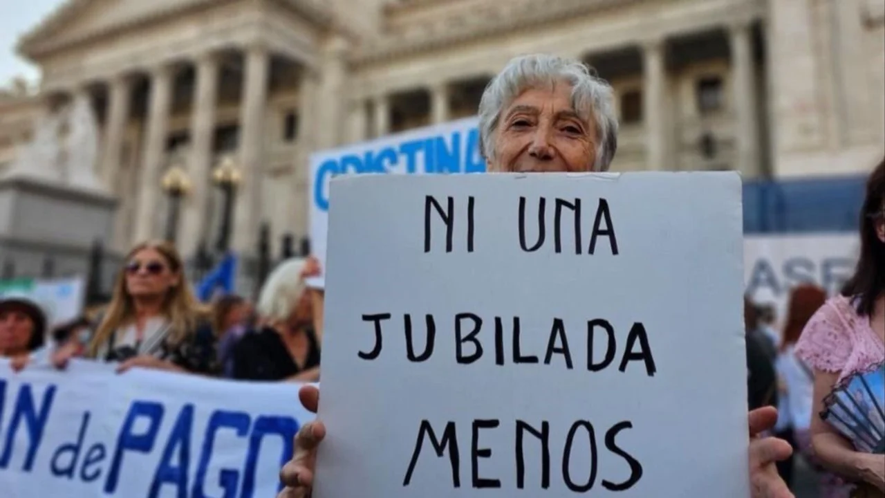 La Ley de Bases pone en jaque las jubilaciones 