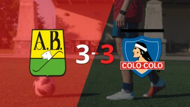 Colo Colo empató con Bucaramanga y Javier Correa anotó dos goles