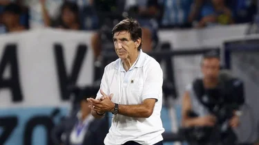 Racing Club golea a Fortaleza en inicio de fase de grupos de Libertadores