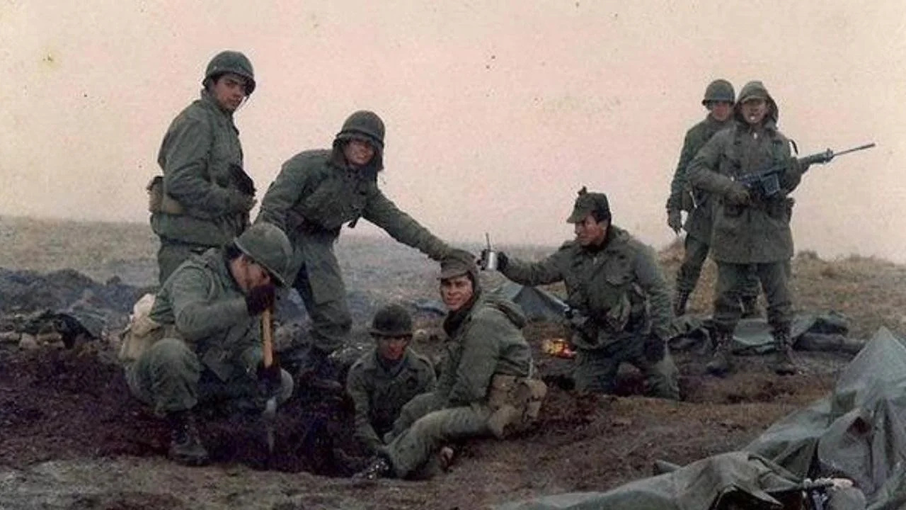 Soldados en las islas Malvinas.