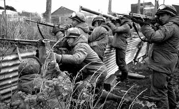 Malvinas, un escenario de subordinación estratégica: de la guerra del '82 a la híbrida | Del conflicto bélico al tablero global