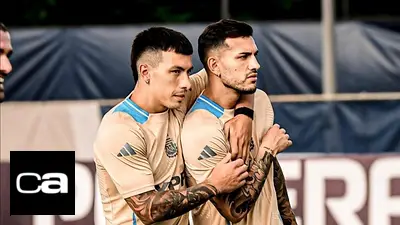 Selección Argentina, Lisandro Martínez, Leandro Paredes, Malvinas Argentinas Selección Argentina, Lisandro Martínez, Leandro Paredes, Malvinas Argentinas