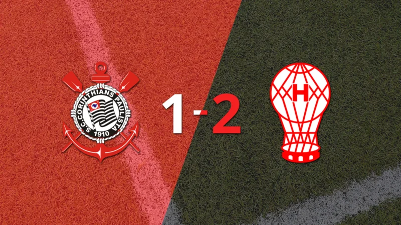 Huracán superó a Corinthians con dos tantos de Leonardo Sequeira