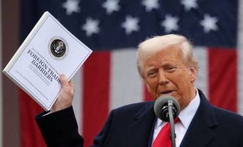 Aumento de la inflación y caída del consumo: Trump apuesta todo a un bluf | El efecto de la gue rra comercial en eeuu