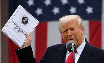 Aumento de la inflación y caída del consumo: Trump apuesta todo a un bluf | El efecto de la gue rra comercial en eeuu