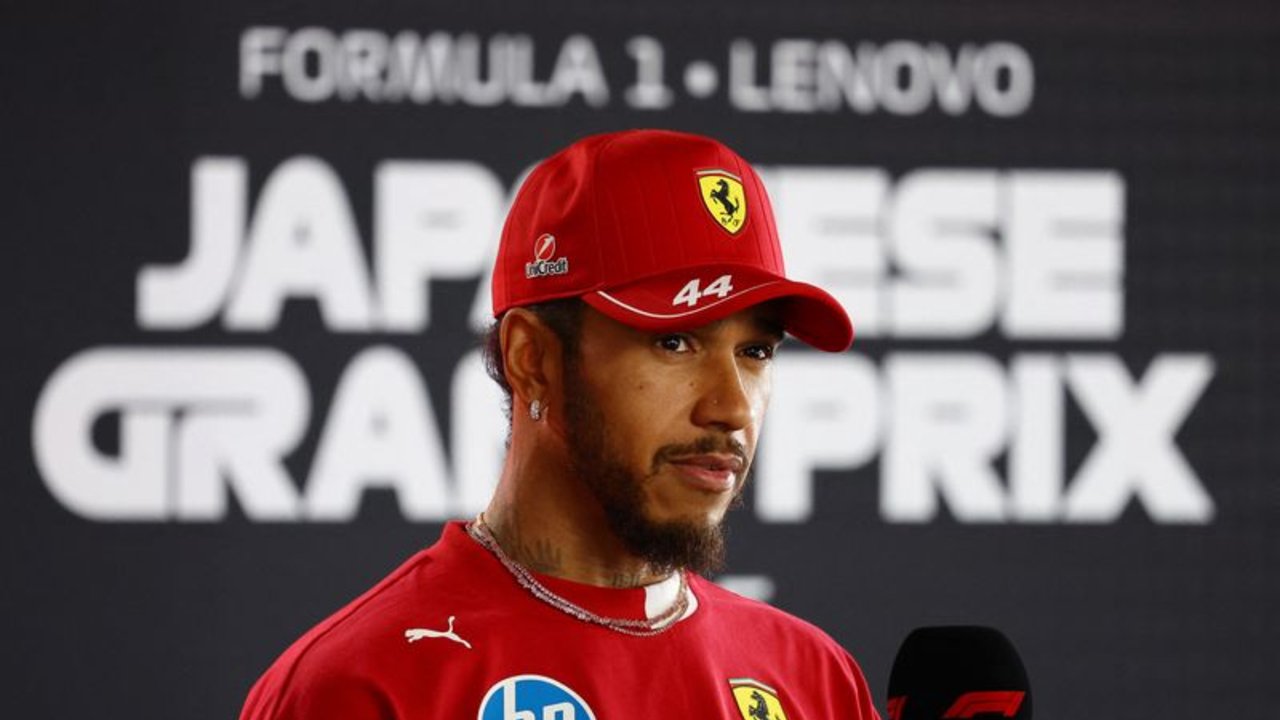 Hamilton confía "al 100%" en Ferrari tras su descalificación