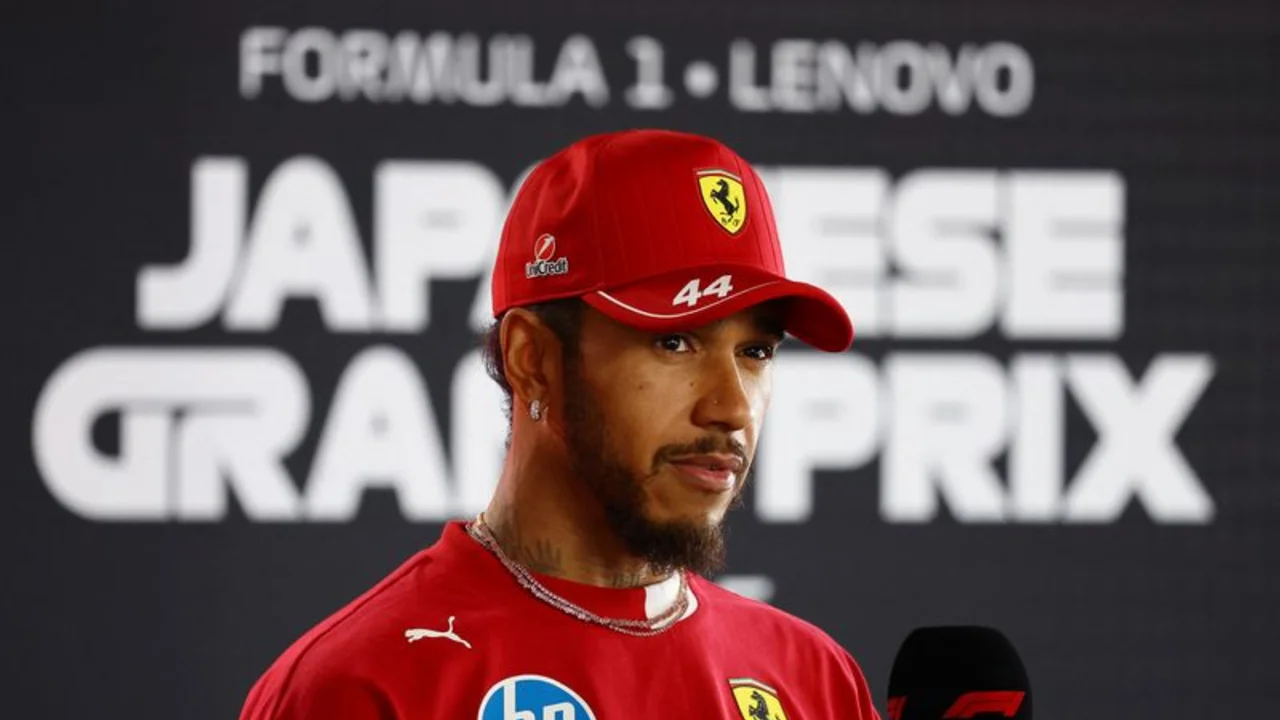 Hamilton confía "al 100%" en Ferrari tras su descalificación