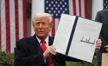 Trump dinamita el orden global y Milei aplaude sin entender | Donald trump