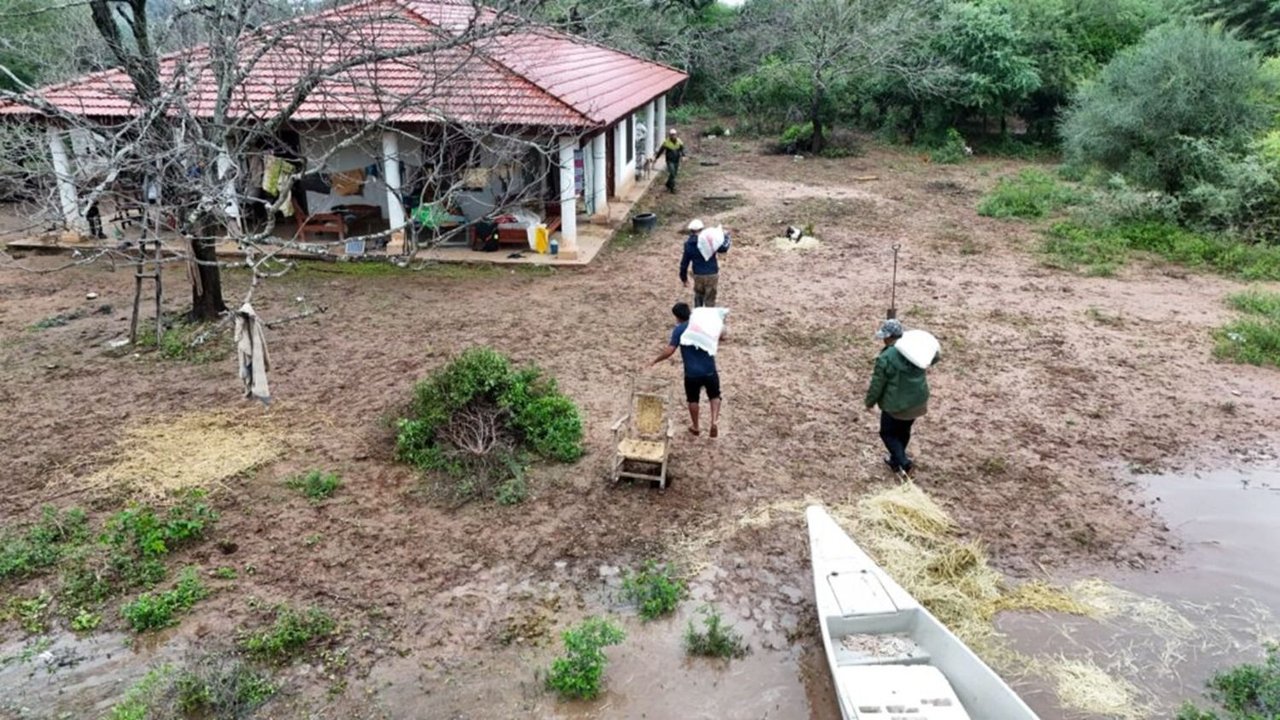 Tras el desborde en el Bañado La Estrella, el Gobierno de Formosa desplegó acciones para acompañar a familias rurales