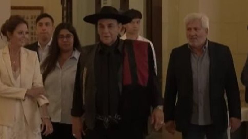 El Chaqueño Palavecino en la Legislatura Porteña