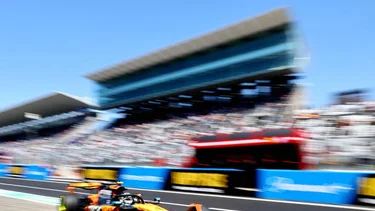 Los McLaren lideran entrenamientos libres del Gran Premio de Japón