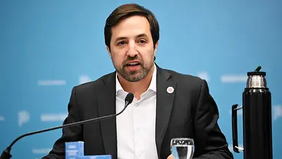 La pandemia silenciosa que advierte Kreplak: “Es tres veces más probable suicidarte a que te maten” La pandemia silenciosa que advierte Kreplak: “Es tres veces más probable suicidarte a que te maten”